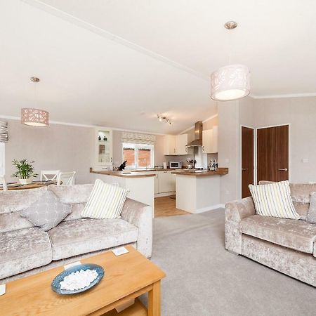 Thistle Lodge Auchterarder Esterno foto