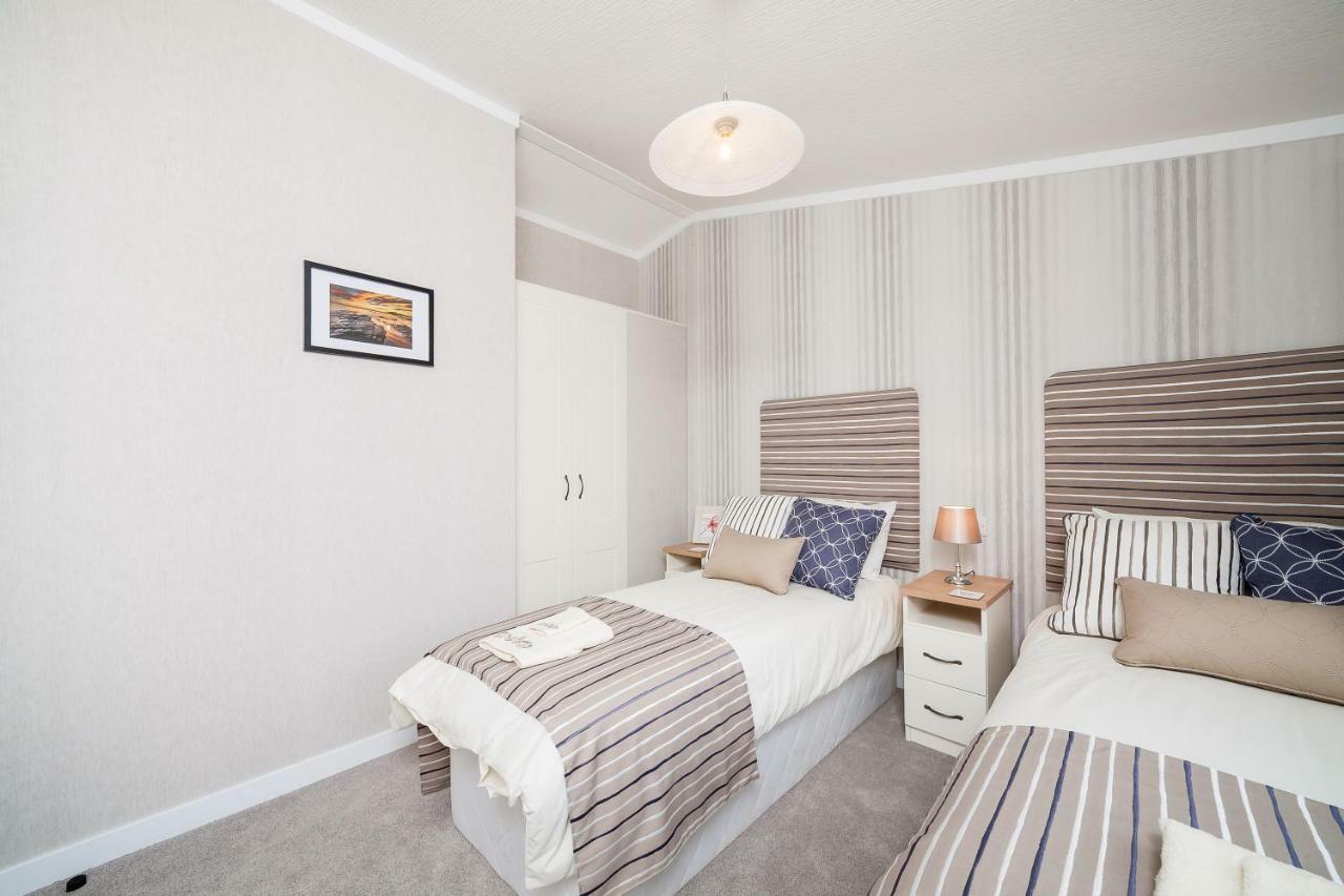 Thistle Lodge Auchterarder Esterno foto