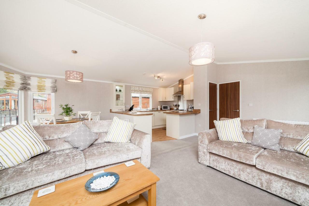 Thistle Lodge Auchterarder Esterno foto