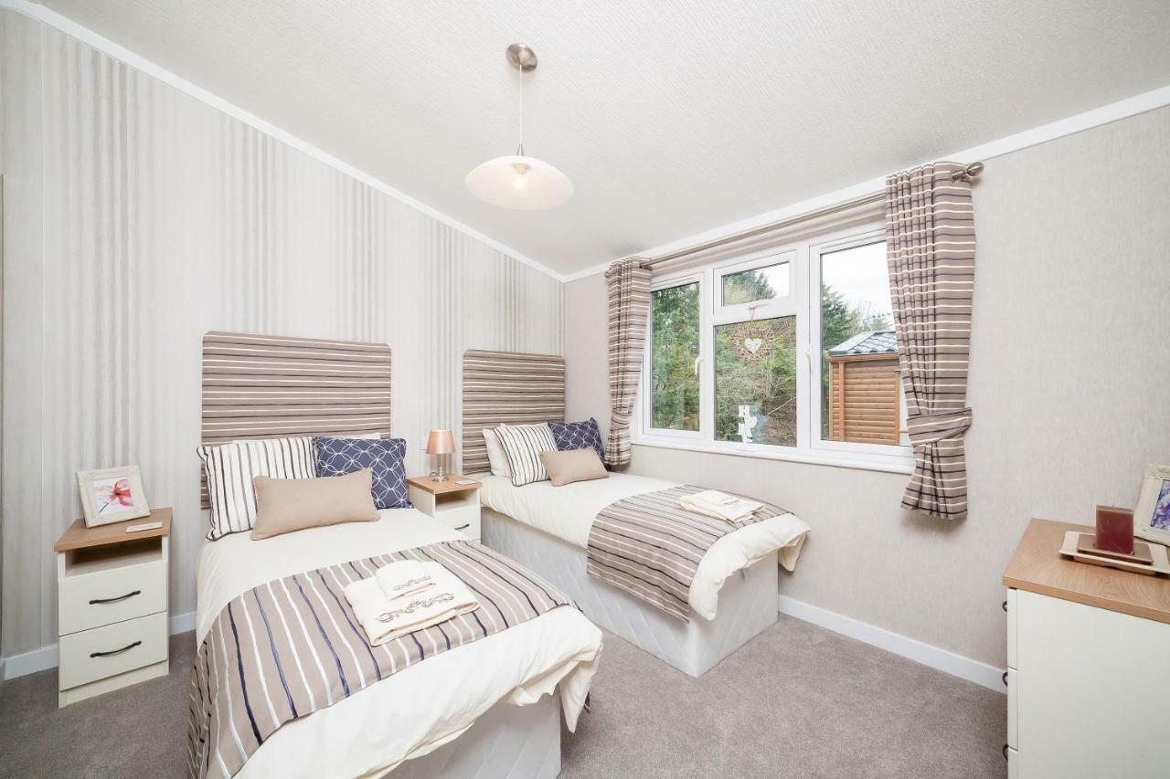 Thistle Lodge Auchterarder Esterno foto